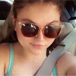 Meet your Posher, Grace